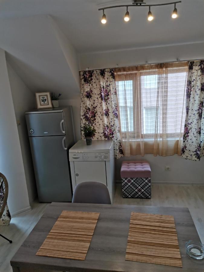 Sweety Apartment Сливен Екстериор снимка